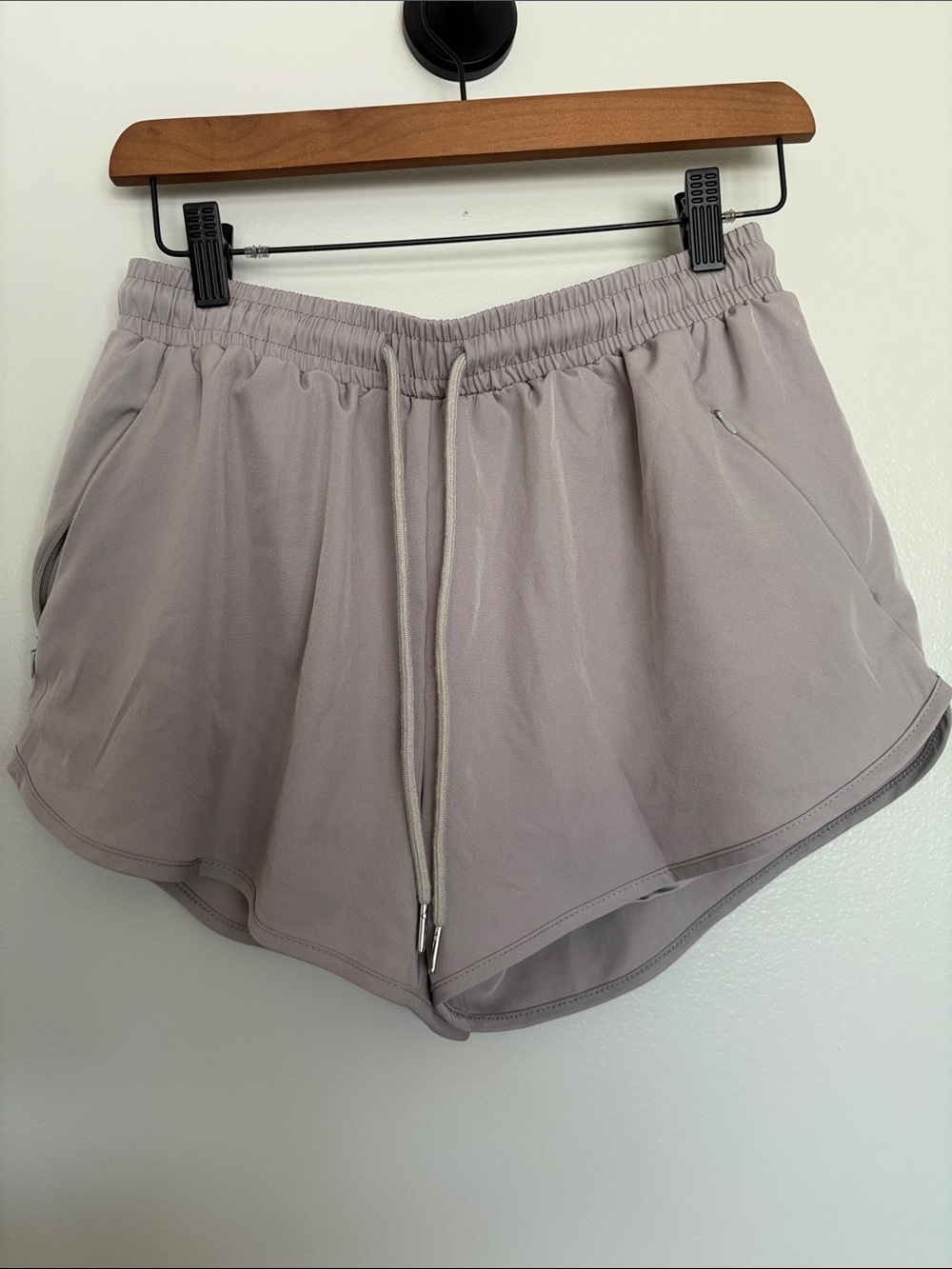 Women's Elastic Drawstring Athletic Shorts - Gray